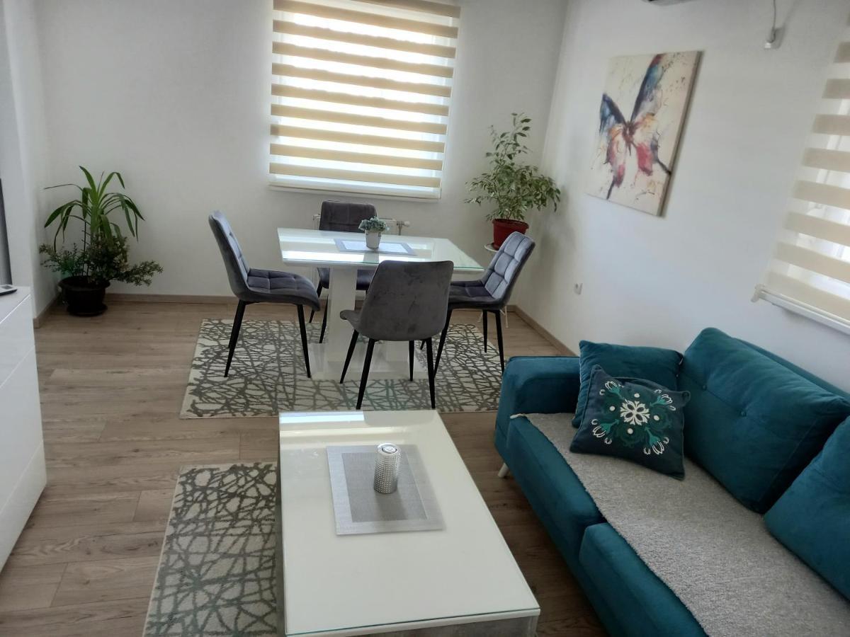 Apartman Vrbas Sa Podzemnom Garazom Banja Luka Ngoại thất bức ảnh